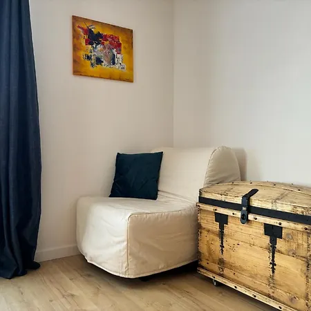 Апартаменти Eden Classer 3 Etoiles