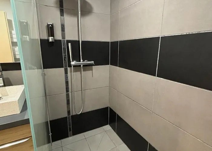 Eden Classer 3 Etoiles Апартаменти Кольмар